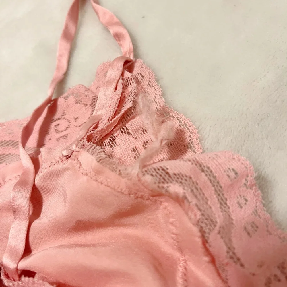 Arden B. pink 100% silk lace top. - Picture 5 of 7